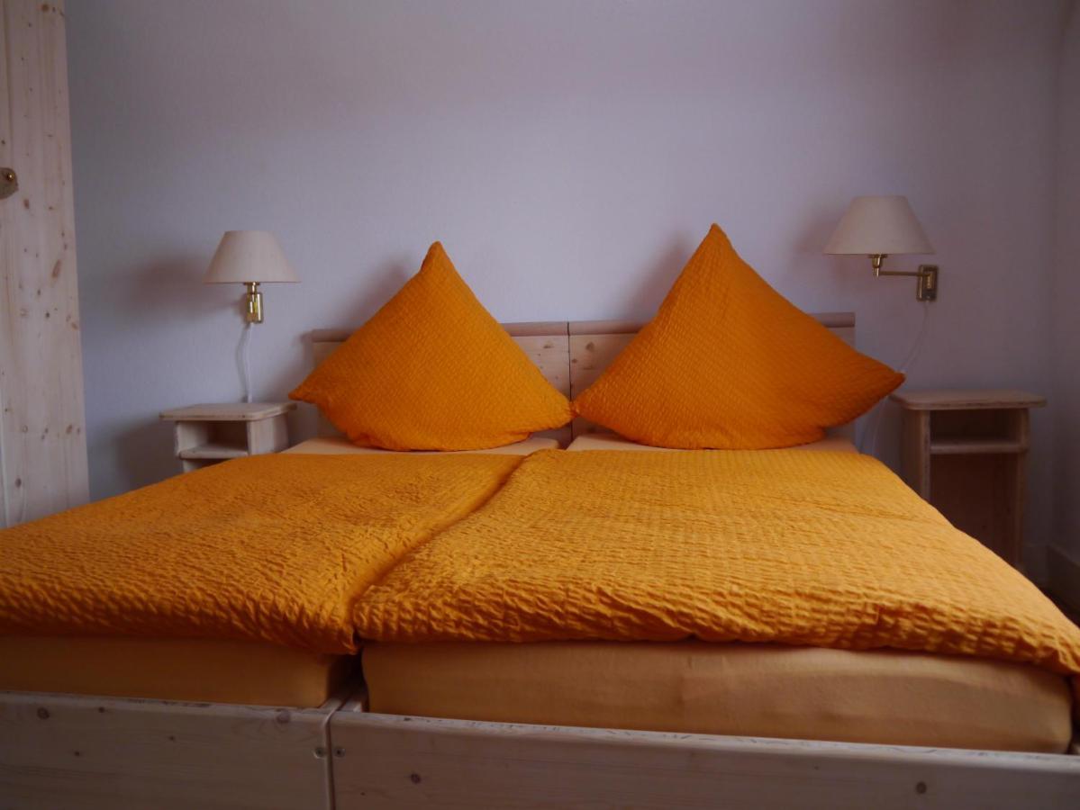 Pension Zur Rose Weil am Rhein Esterno foto
